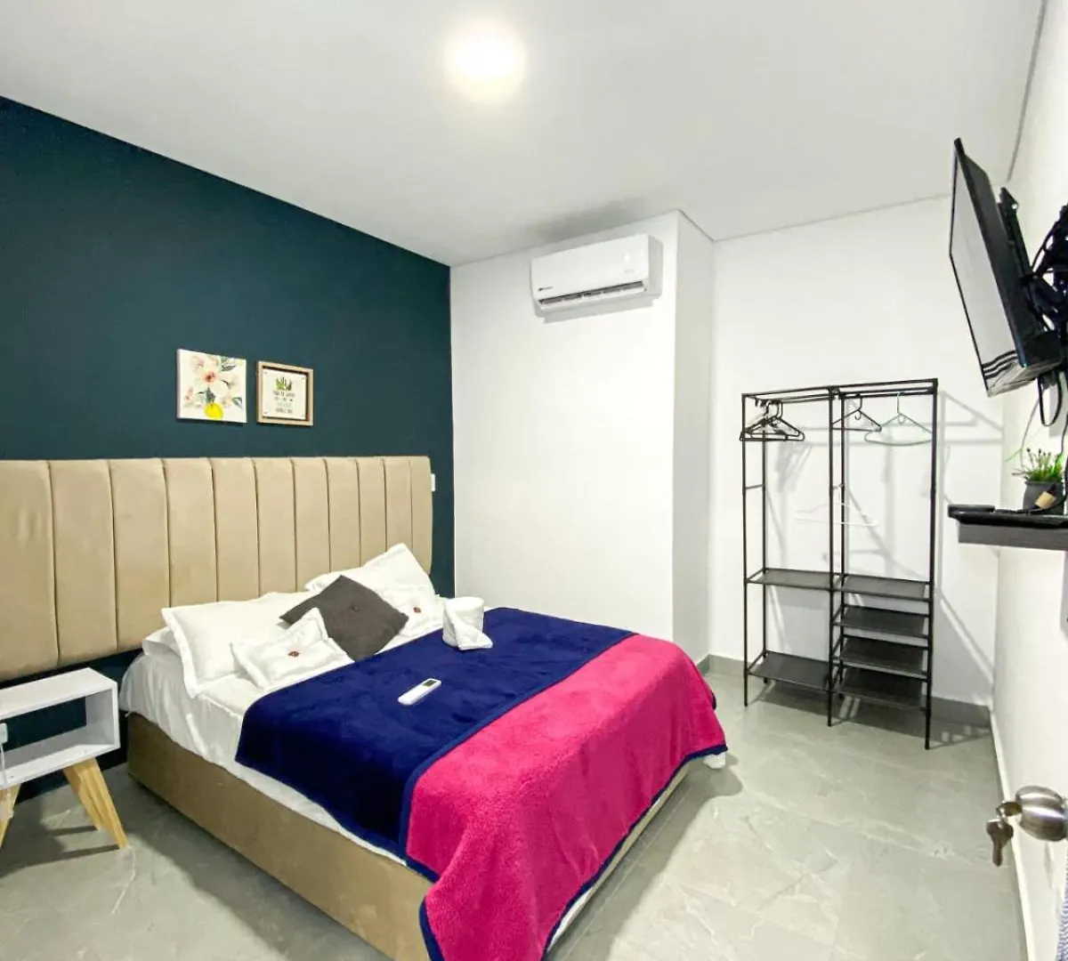 Alojamientos La Martina Cali Apartamento